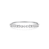 Slim Alternating Prongs Diamond Band